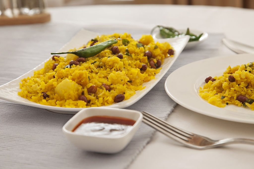 Poha for Healthy Indian Breakfast
